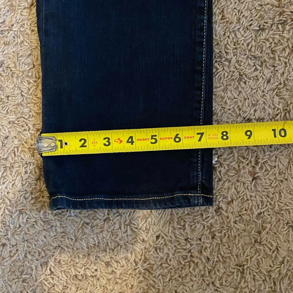 Women’s Blue Express Low Rise Straight Jeans size 8 Long
